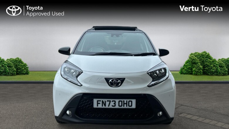 Toyota Aygo X 1.0 VVT-i Edge 5dr Auto Petrol Hatchback